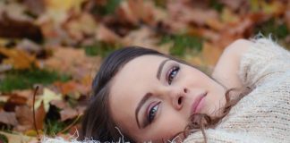 Tendințe de make-up în toamna-iarna anului 2015-2016 Tendințe de make-up în toamna-iarna anului 2015-2016