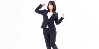 Cum este moda în ceea ce privește costumele de damă în anul 2015