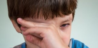 Astenopie – Oboseala oculară, afecțiunea pe care nu trebuie să o neglijezi Astenopie - Oboseala oculară, afecțiunea pe care nu trebuie să o neglijezi