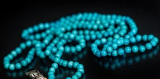 2016 este anul bijuteriilor cu turcoaze – Vezi cele mai interesante și rafinate modele de bijuterii