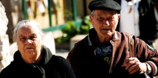 Senilitatea – cauze, simptome și suplimente esențiale pentru ameliorarea bolii Senilitatea – cauze, simptome și suplimente esențiale pentru ameliorarea bolii