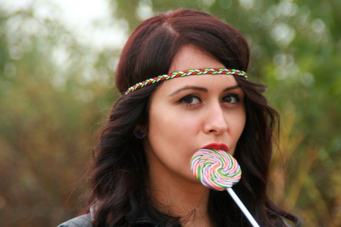 Coafuri moderne în anul 2016 care amintesc de moda hippie