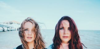 Vezi cele mai moderne coafuri care te fac să arăți cu 10 ani mai tânără Vezi cele mai moderne coafuri care te fac să arăți cu 10 ani mai tânără