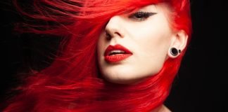 Cum iți poți spori frumusețea dacă ai părul roșcat? – Machiaj și coafuri elegante