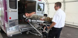 Cum se pregătește victima pentru transport la spital? Cum se pregătește victima pentru transport la spital