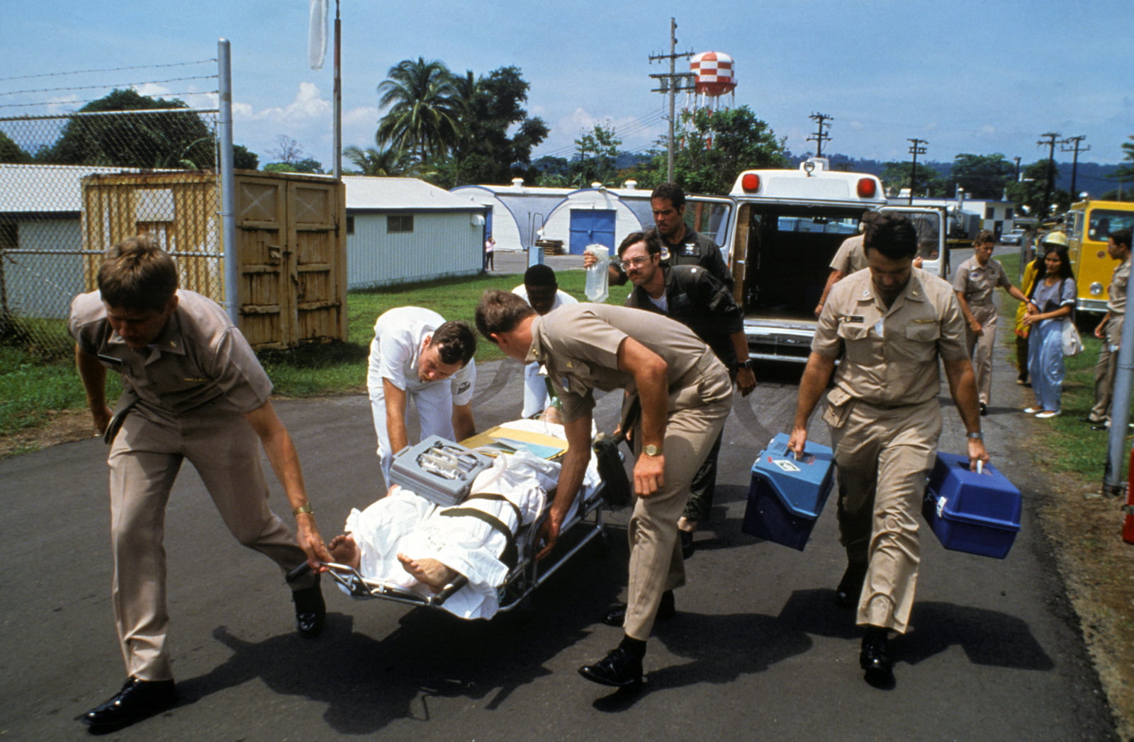 transport catre spital