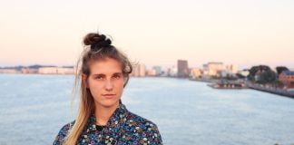 Coafuri cu aspect oarecum neglijent dar care întineresc grozav de mult Coafuri cu aspect oarecum neglijent dar care întineresc grozav de mult