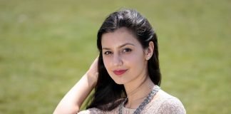 Cele mai frumoase coafuri pentru părul lung și negru Cele mai frumoase coafuri pentru părul lung și negru