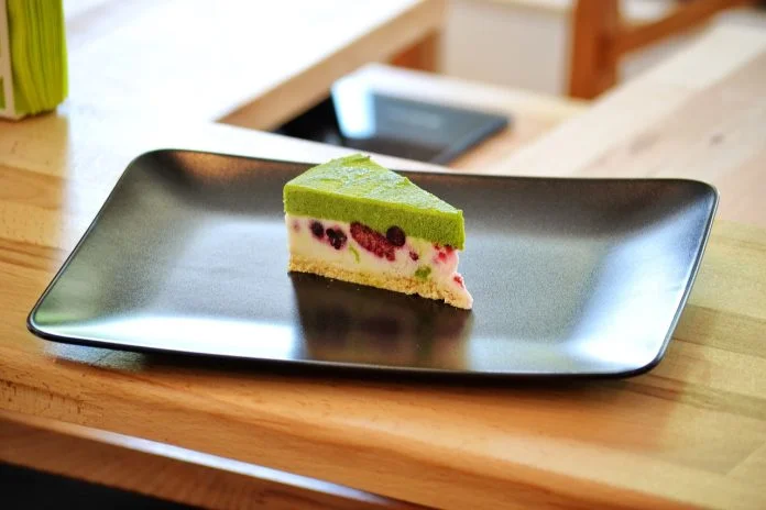Prăjiturile Raw Vegan îngrașă? Totul despre dulciurile Raw Vegane