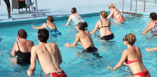 Aqua Cycling, fitness și dezintoxicare în apă – Beneficii asupra sănătății organismului Aqua Cycling, fitness și dezintoxicare în apă - Beneficii asupra sănătății organismului