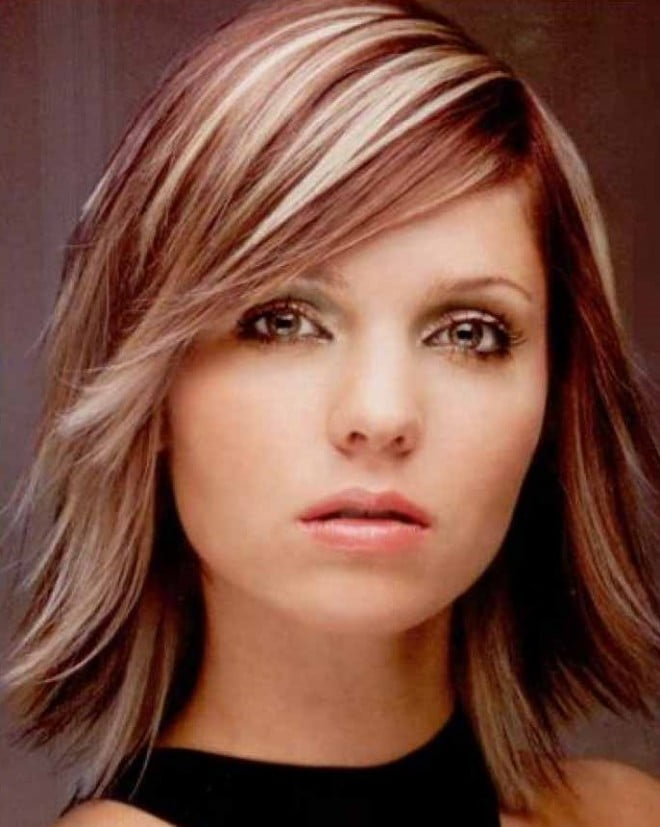 Coafură simplă și tinerească, Foto: hairstylesandcolors.com