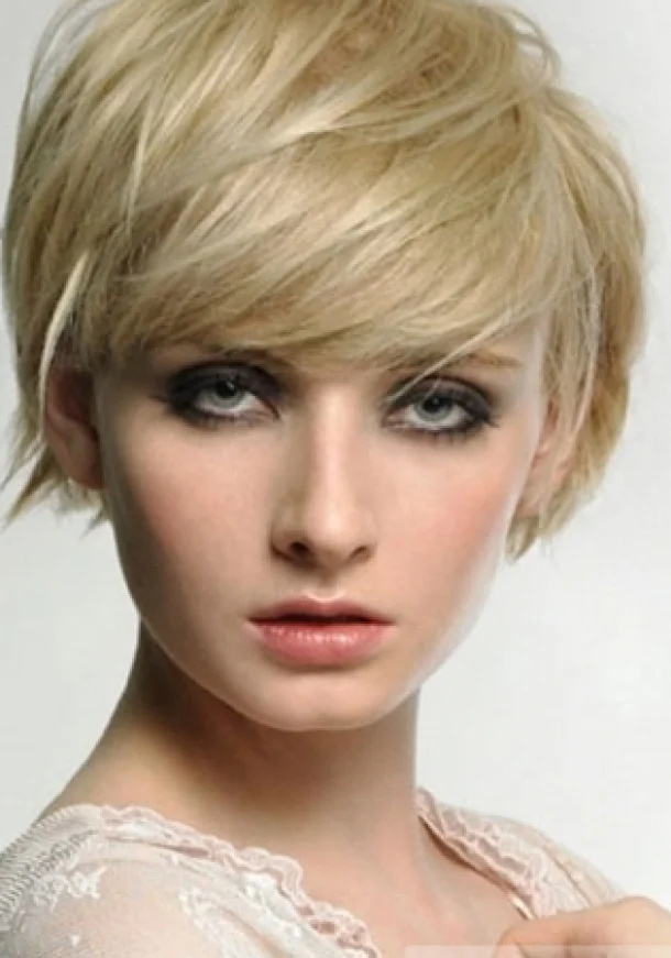 Coafură pentru păr blond, Foto: becuo.com