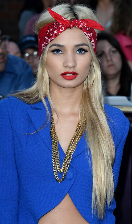 Coafură pentru păr lung, blond, Foto: styleuneed.com