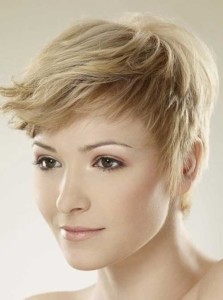 Coafură pentru tinere cu păr scurt, Foto: newhairstylefashion.com