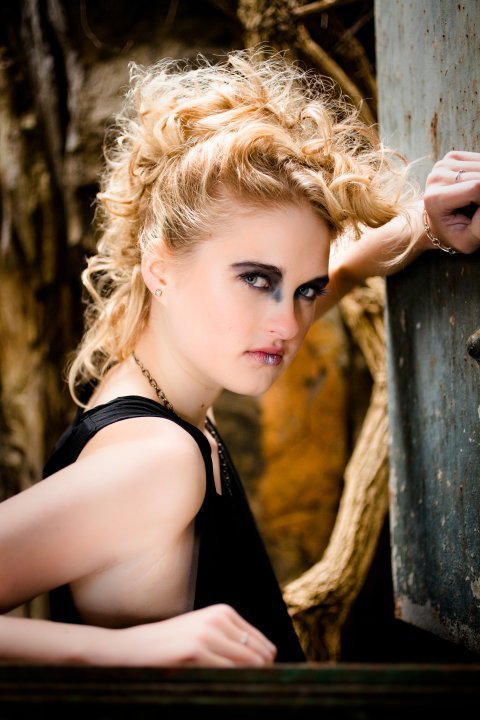 Coafură în stilul rock'n'roll, Foto: practicedatesla.com