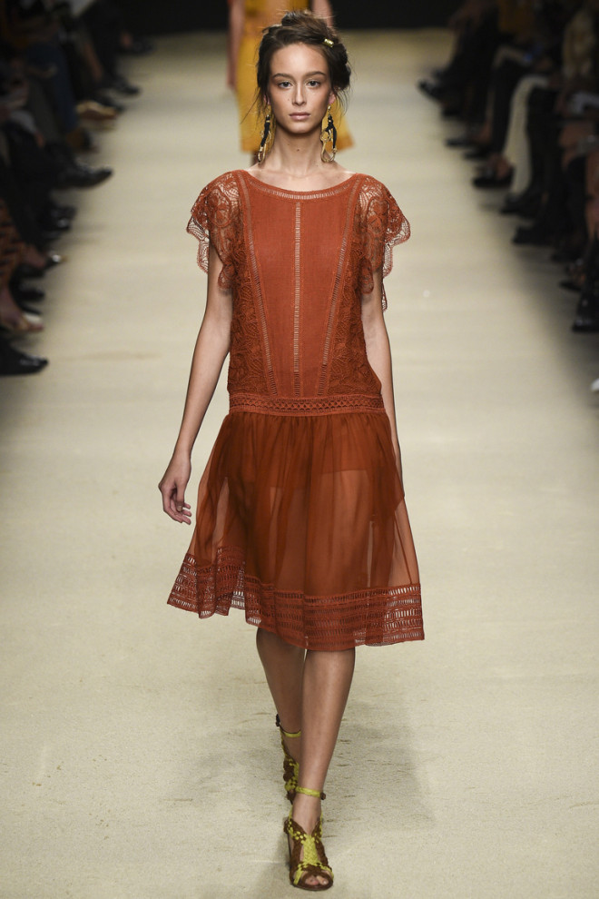 Colecția Alberta Ferretti, Foto: yavmode.ru