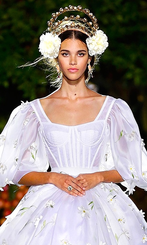 Colecția Dolce&Gabbana, Foto: treshautediva.com