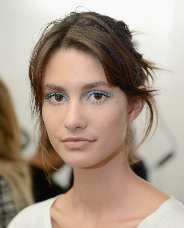 Machiaj albastru deschis la Jenny Packham, Foto: brit.co