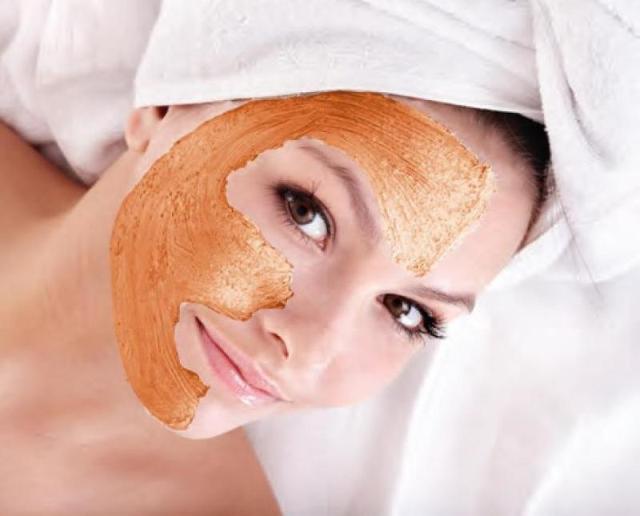 Mască cosmetică din pulpă de dovleac, Foto: oneclickbeautycare.com