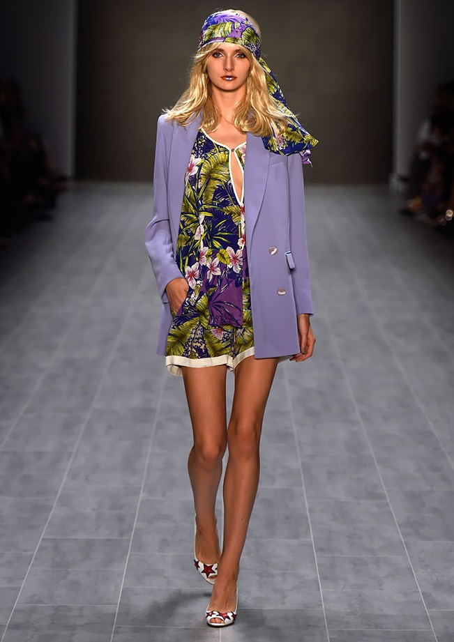 Mod de prindere a eșarfei, Foto: stylevoc.tumblr.com