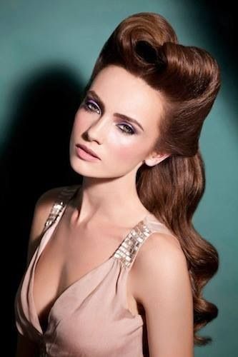 Stilul retro în mare vogă în acest an, Foto: unusual-hairstyles.com
