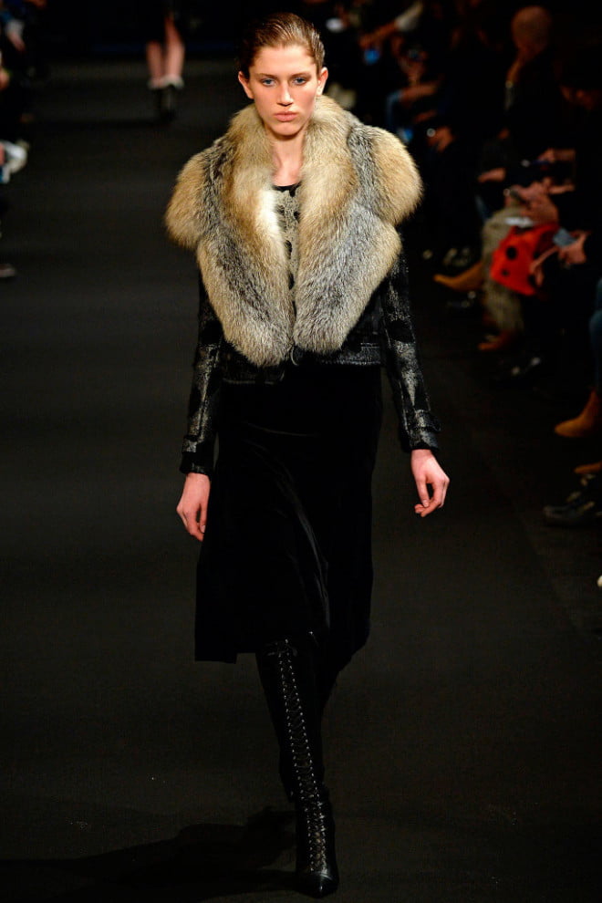 Guler din blană, moda Altuzarra, Foto: jennacalderone.com