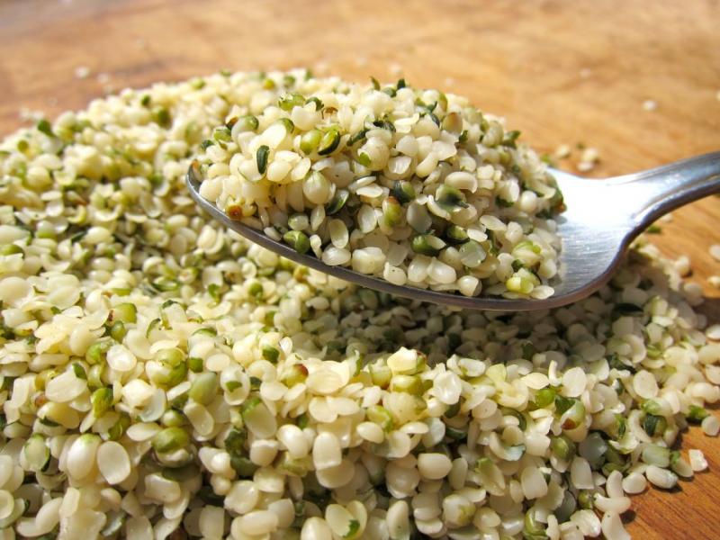 11-seminte-de-canepa