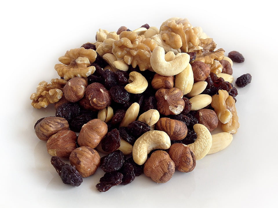 3-nuci-alimente-vegane
