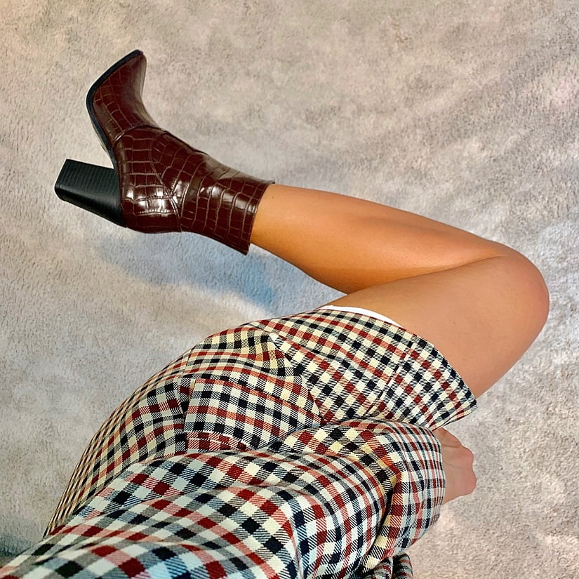 botine maro din piele