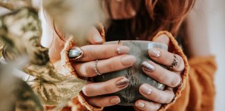 Modele de unghii 2020 – Tendințe, nuanțe de culori în manichiura de lux