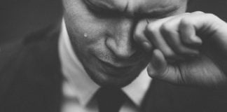 Plânsul este bun pentru sănătatea ta, sau este doar un semn de slăbiciune emoțională?