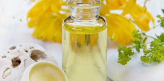 3 uleiuri vegetale eficiente pentru netezirea ridurilor