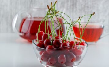 Ceaiul de codițe de cireșe reduce inflamația, edemele, te ajută să slăbești