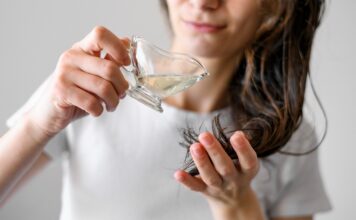 Transformă-ți părul obosit într-o podoabă strălucitoare cu 4 remedii de salon acasă!
