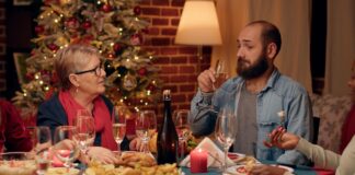 De ce ne îngrășăm atât de mult în timpul sărbătorilor?